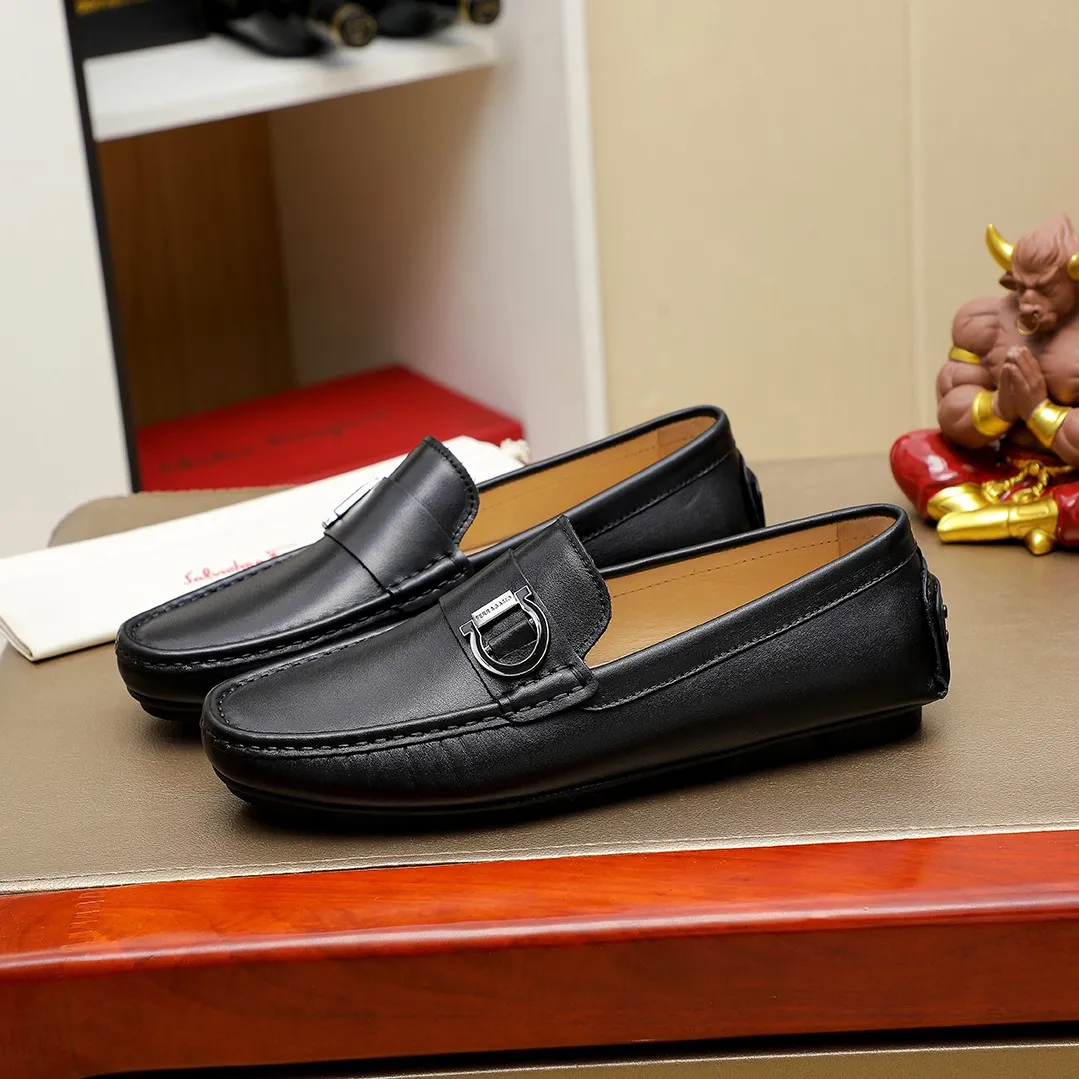 Men's shoes 💰360 🕷🕷【Ferragamo】Ferragamo Popular fashionable casual slip-on shoes🇨🇳Official website counter 1:1 production, original mold opening💯Good quality visible, imported high-end first-layer calfskin, luxurious pigskin lining🌿Very clear texture, high-quality waterproof, non-slip and wear-resistant outsole🎋High quality and low price, truly handmade🍓Color, code number 38-45